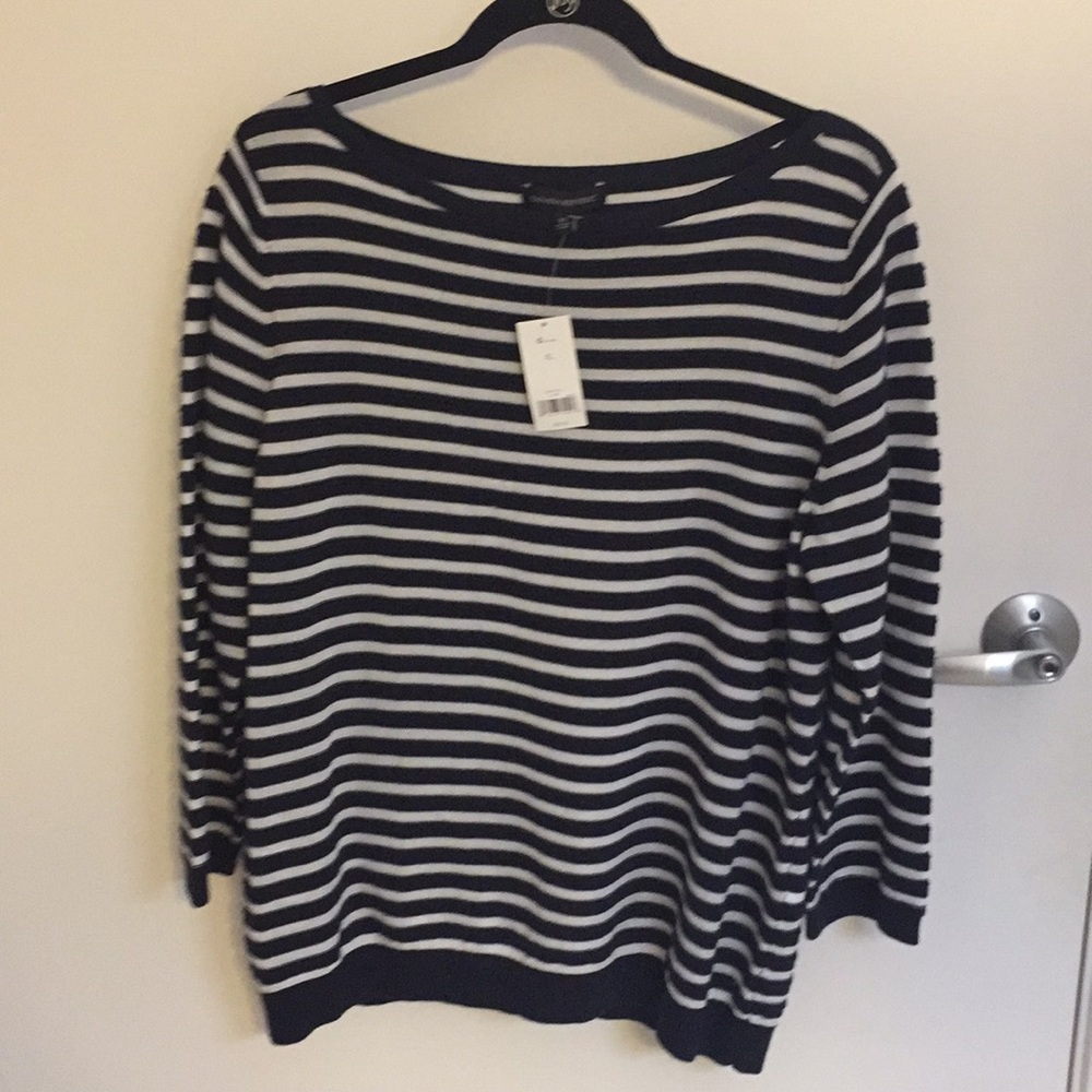 Banana Republic Sweater - NWT - XL